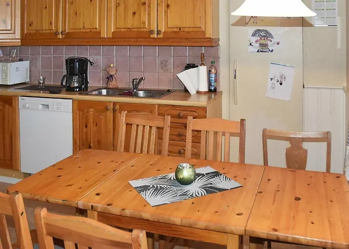 8 Person In Vakantiehuis Eidsvåg